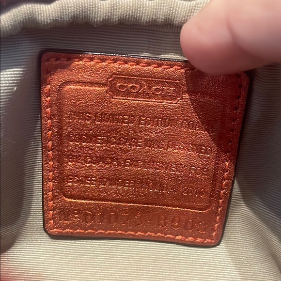 GUC Coach Cosmetic pouch x ESTE LAUDER 2010 - Picture 10 of 13